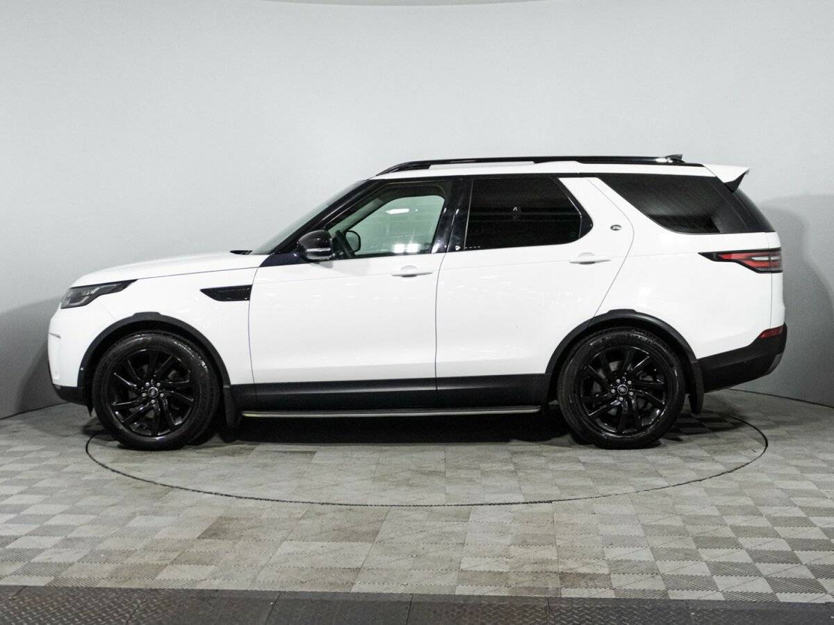 Land Rover Discovery с пробегом — 2017 год. Фото: #7