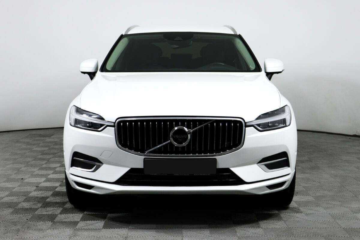 Volvo XC60 с пробегом — 2018 год. Фото: #1