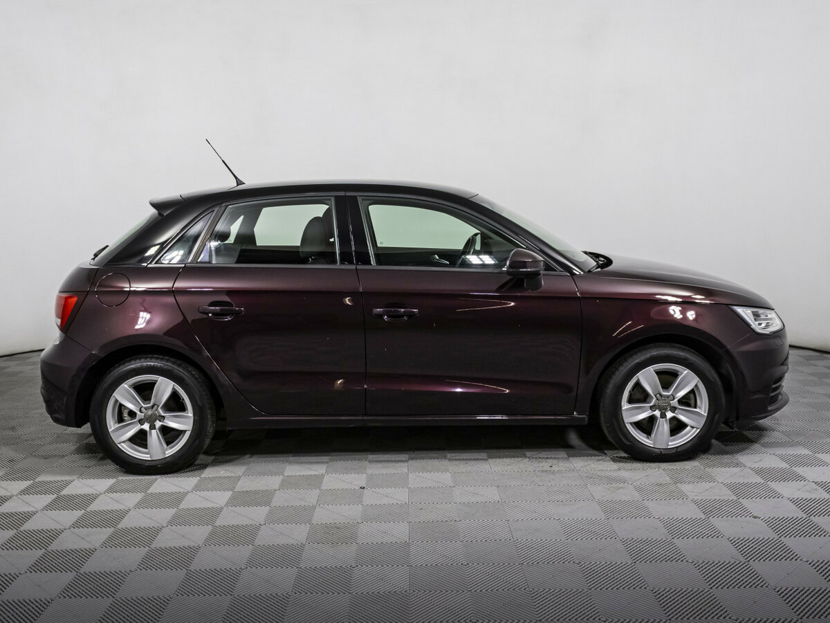 Audi A1 с пробегом — 2015 год. Фото: #3
