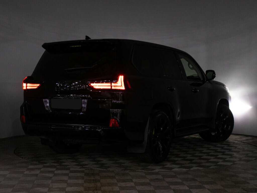 Lexus LX с пробегом — 2017 год. Фото: #26
