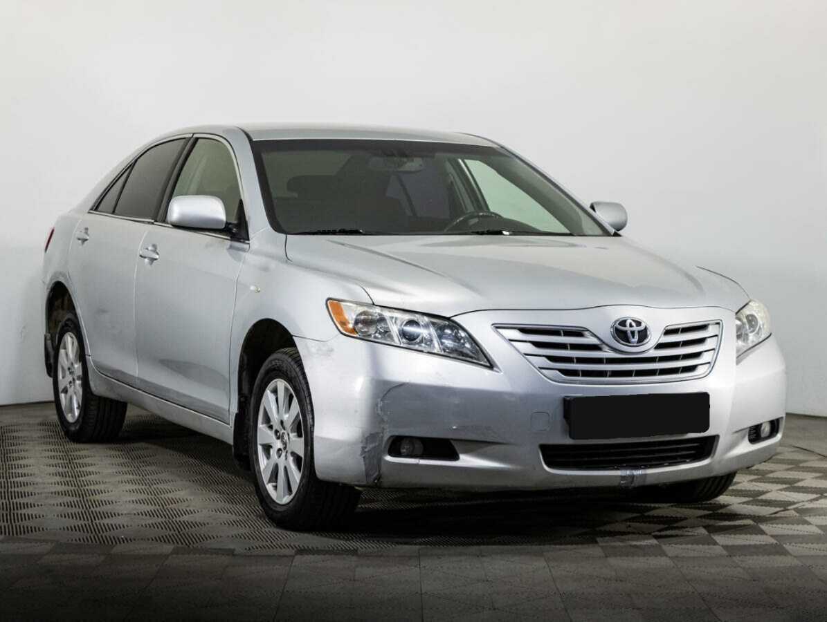 Toyota Camry с пробегом — 2007 год. Фото: #2