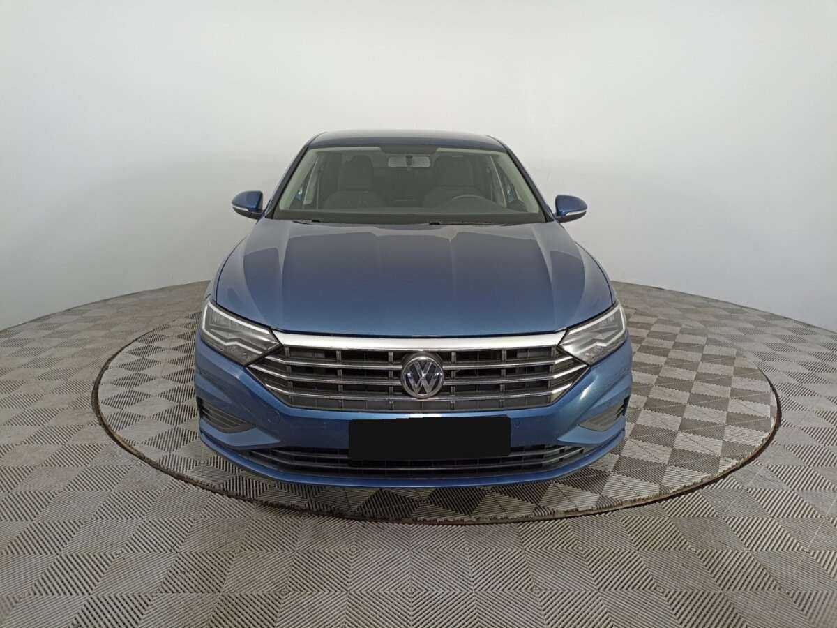 Volkswagen Jetta с пробегом — 2020 год. Фото: #1