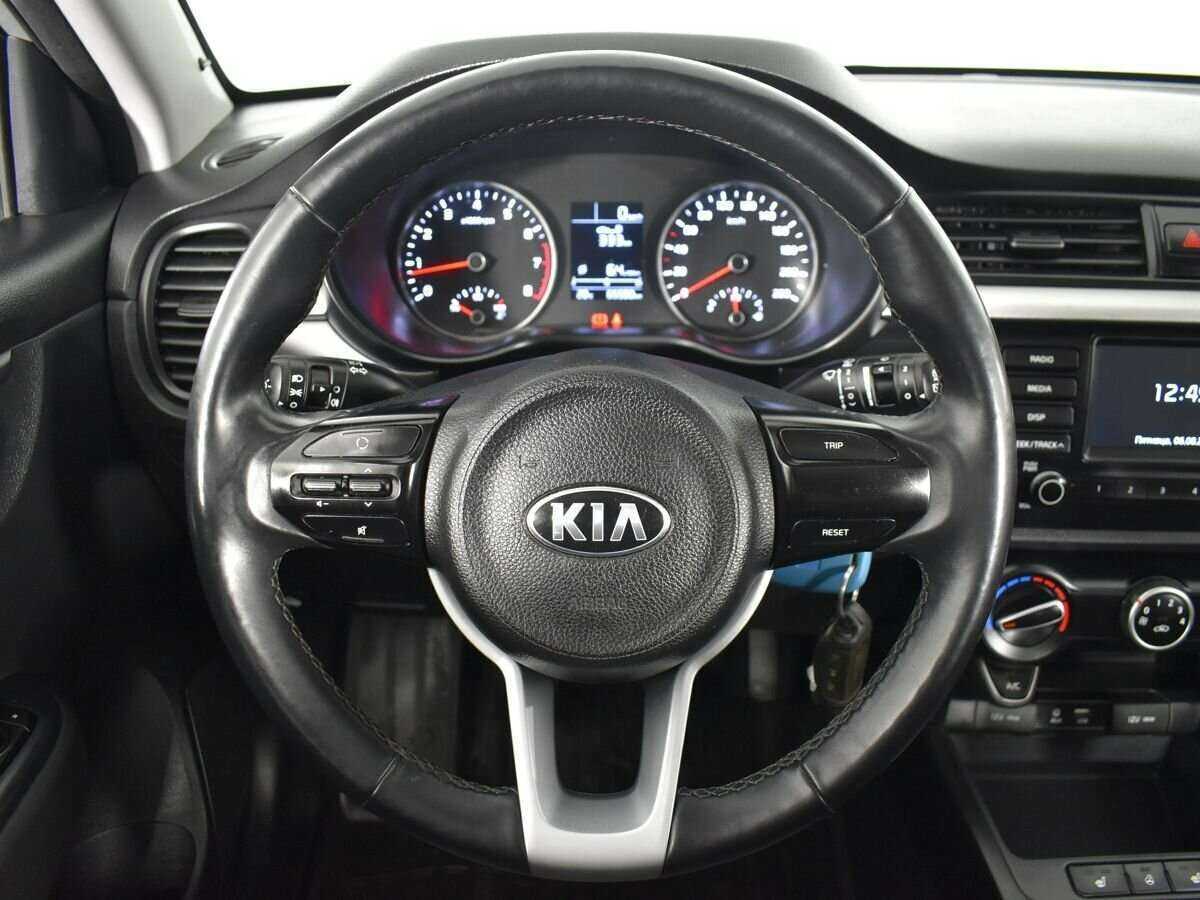 Kia Rio с пробегом — 2019 год. Фото: #8