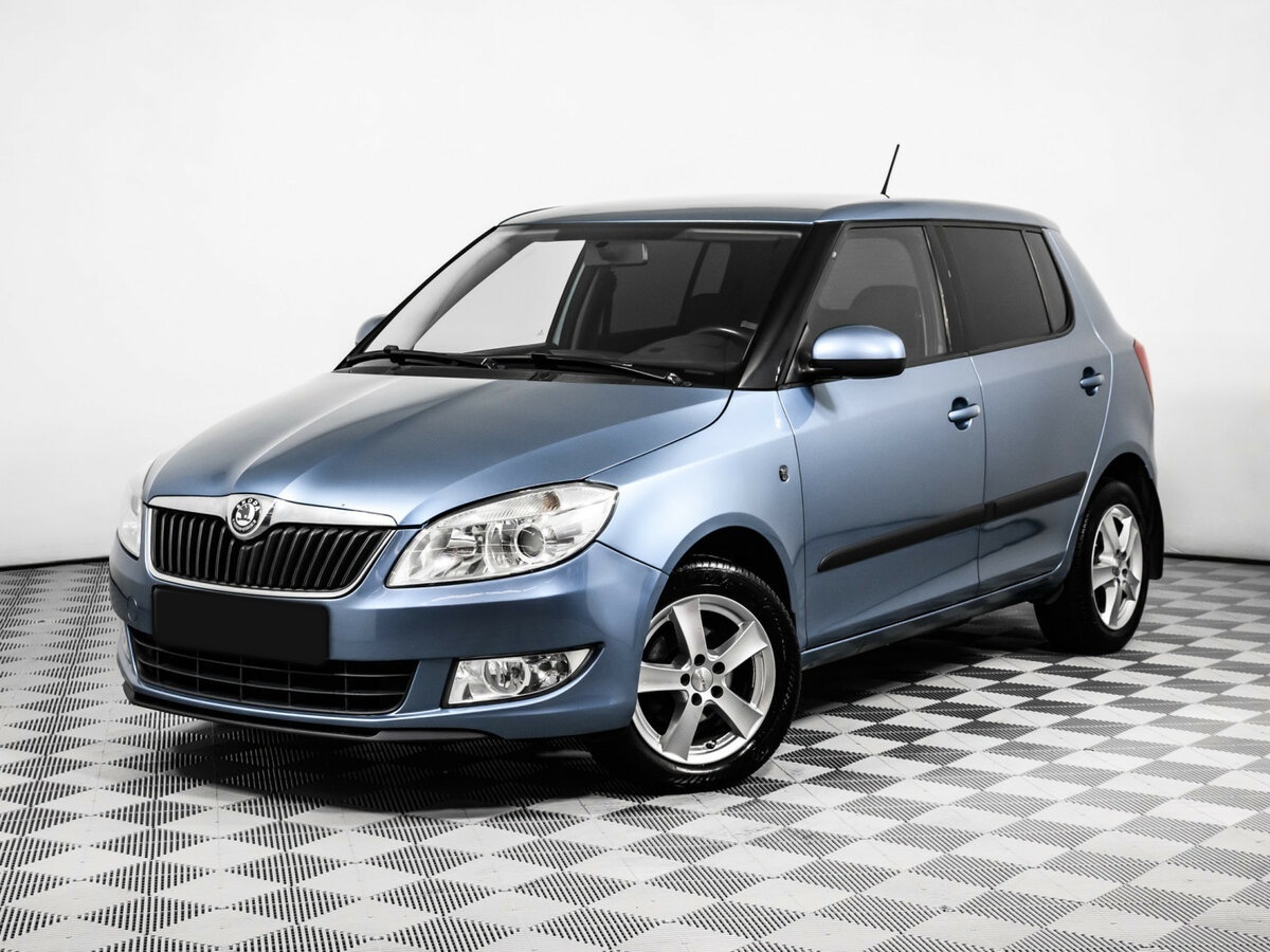 Skoda Fabia с пробегом — 2011 год. Посмотреть фото