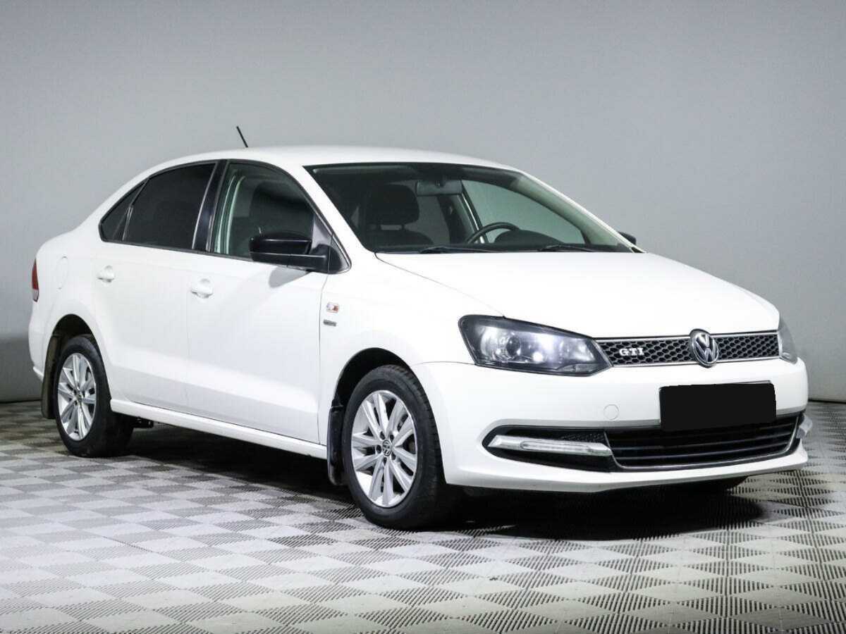 Volkswagen Polo с пробегом — 2013 год. Фото: #2