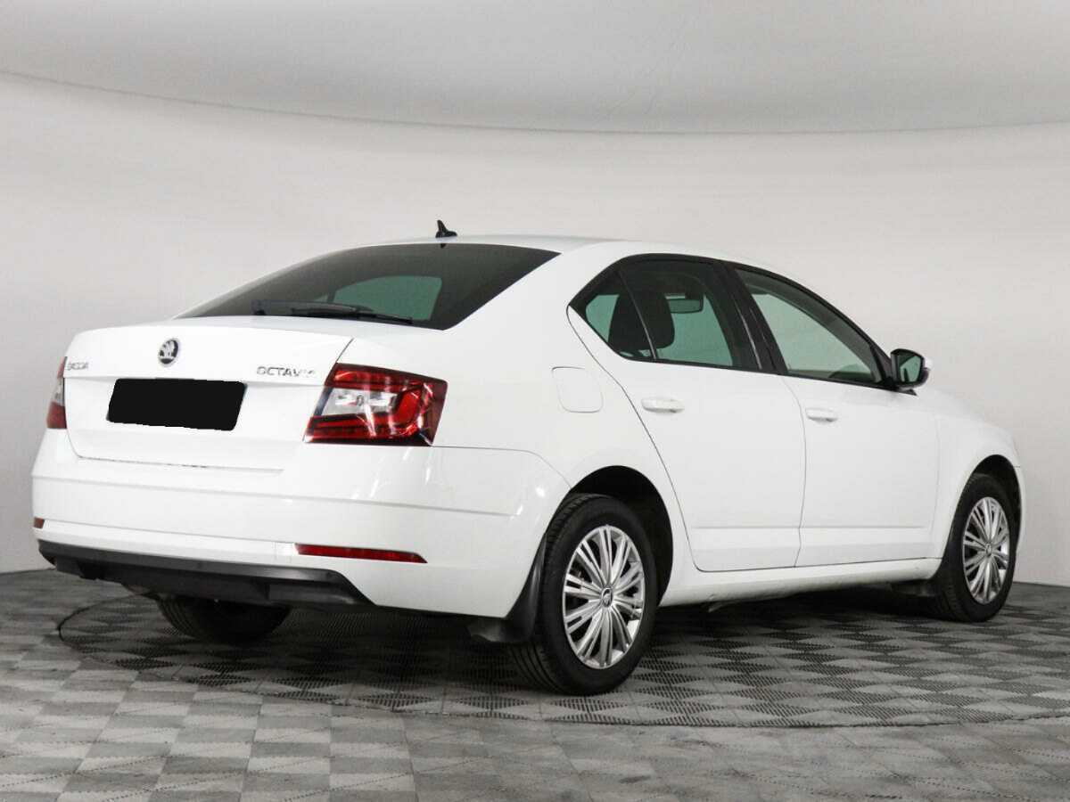 Skoda Octavia с пробегом — 2018 год. Фото: #4