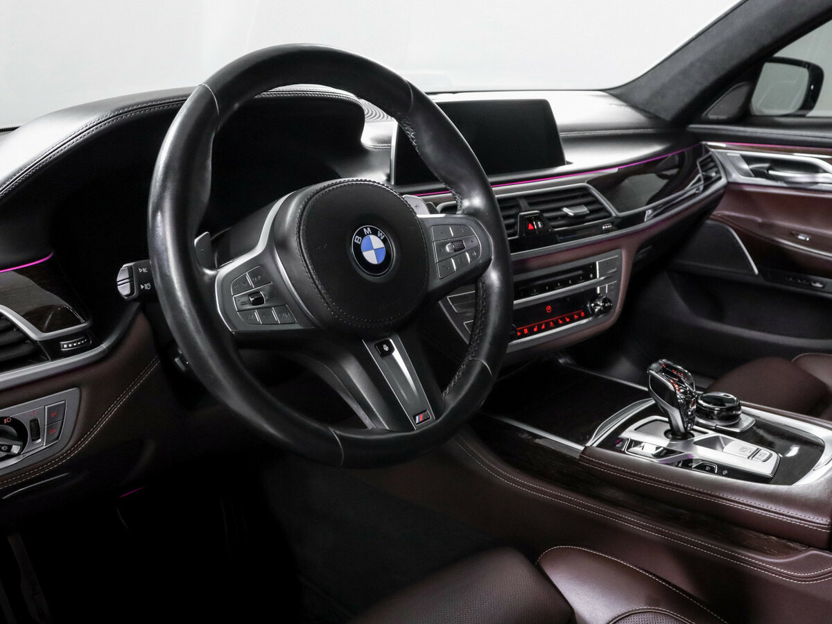 BMW 7 серии с пробегом — 2020 год. Фото: #12