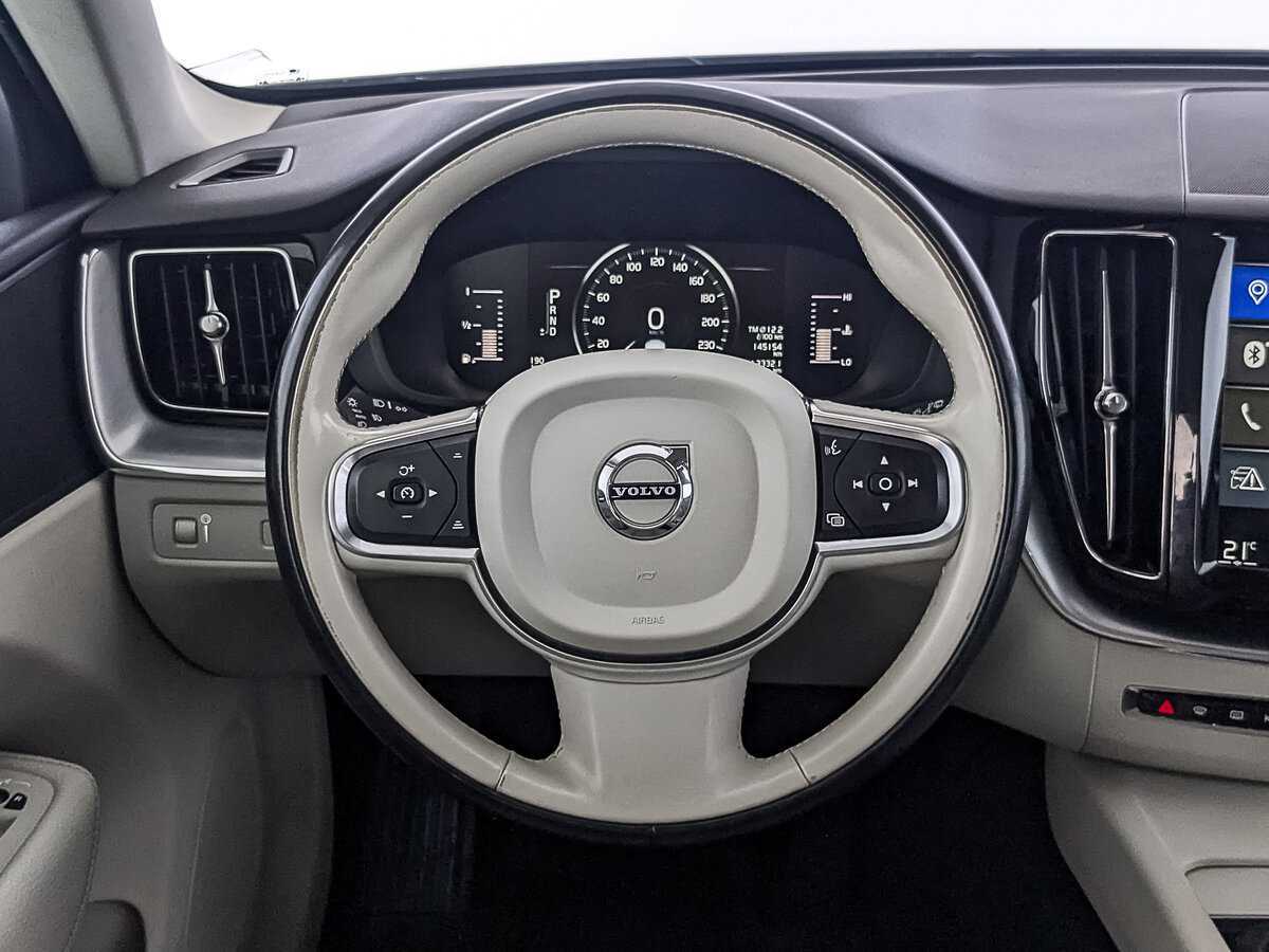 Volvo XC60 с пробегом — 2018 год. Фото: #21