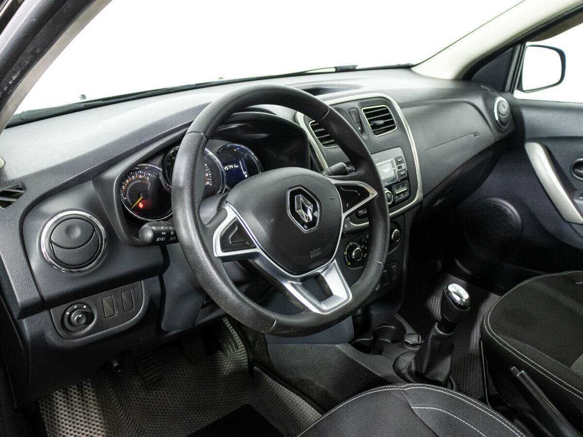 Renault Logan с пробегом — 2021 год. Фото: #10