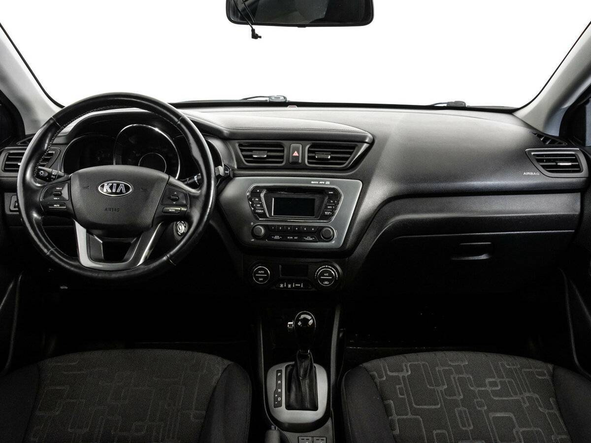 Kia Rio с пробегом — 2014 год. Фото: #9