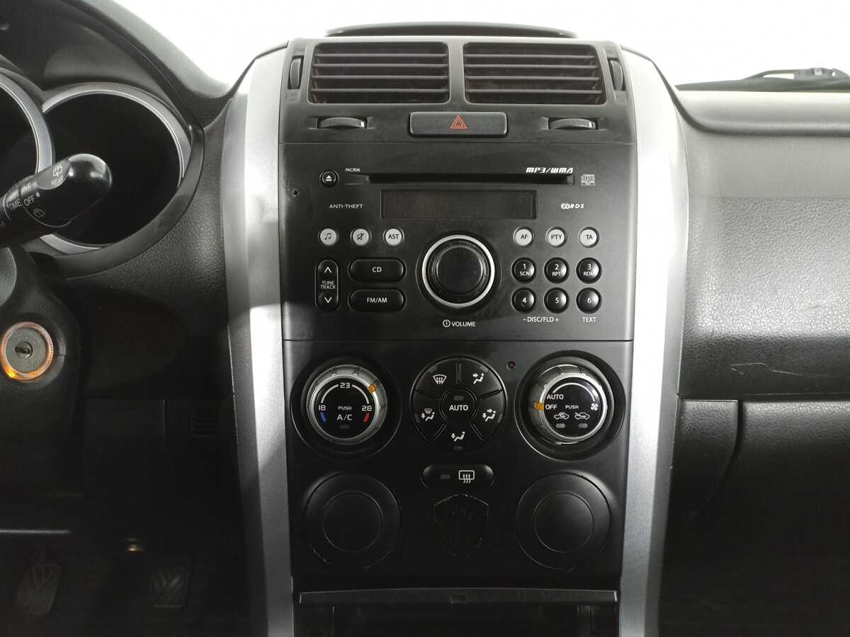 Suzuki Grand Vitara с пробегом — 2008 год. Фото: #10
