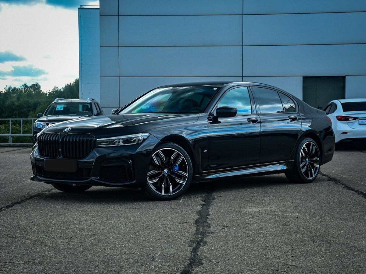 BMW 7 серии с пробегом — 2020 год. Фото: #0