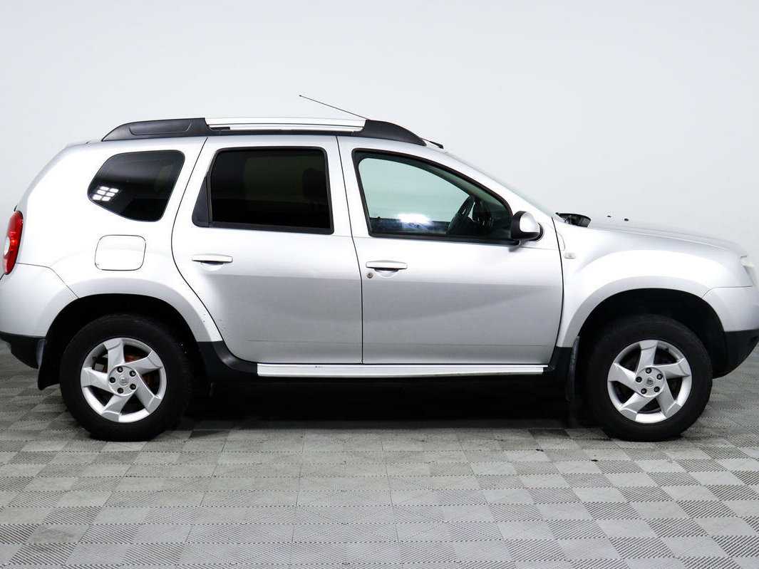 Renault Duster с пробегом — 2014 год. Фото: #3