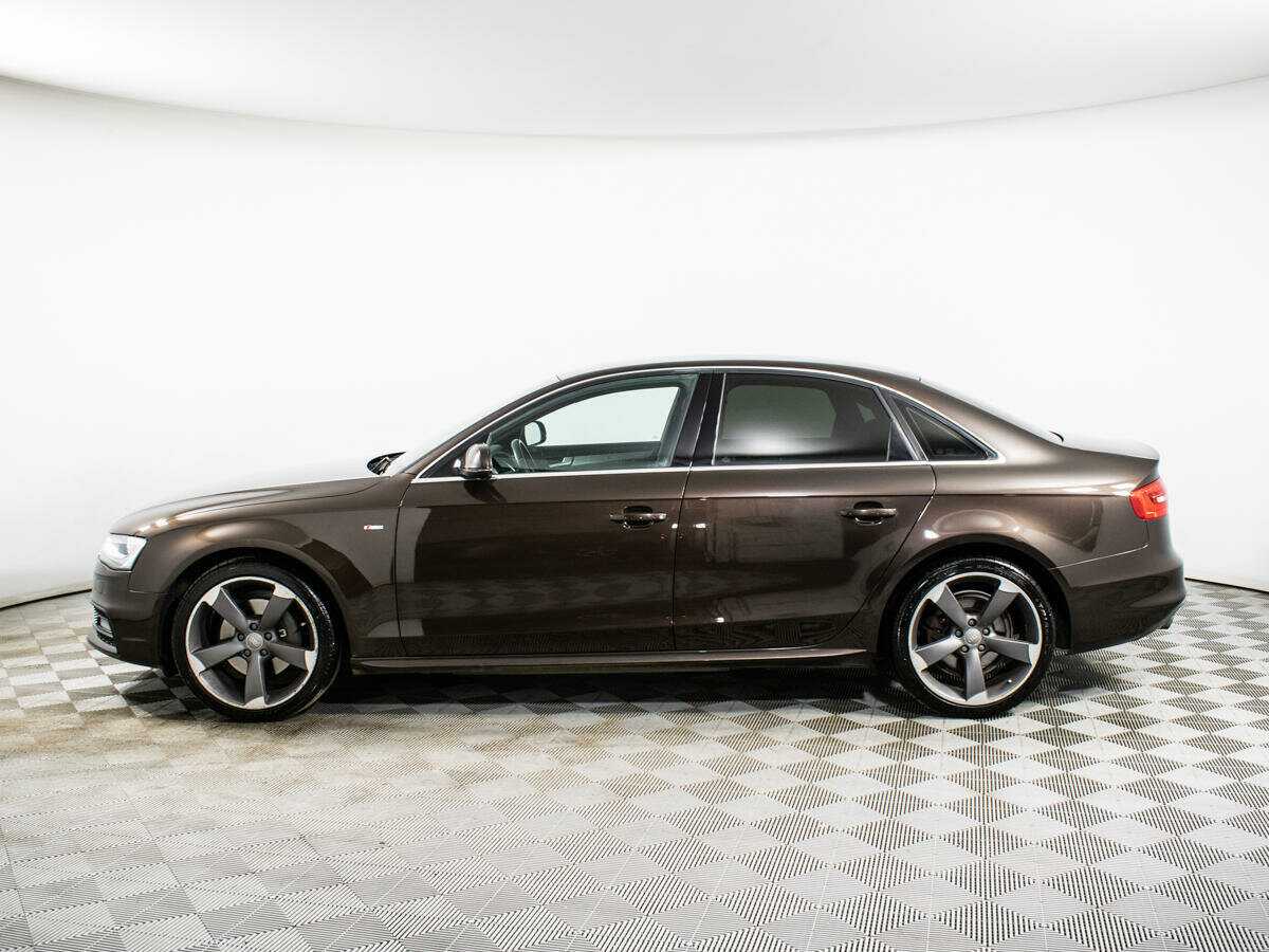 Audi A4 с пробегом — 2014 год. Фото: #6