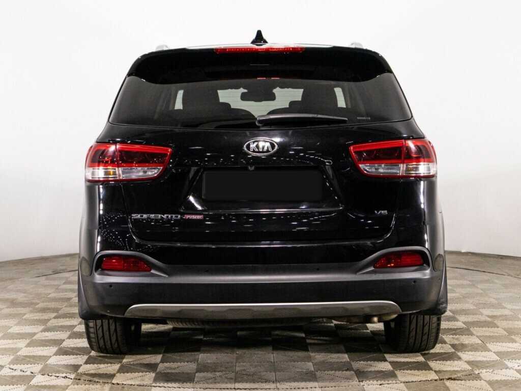 Kia Sorento с пробегом — 2015 год. Фото: #5