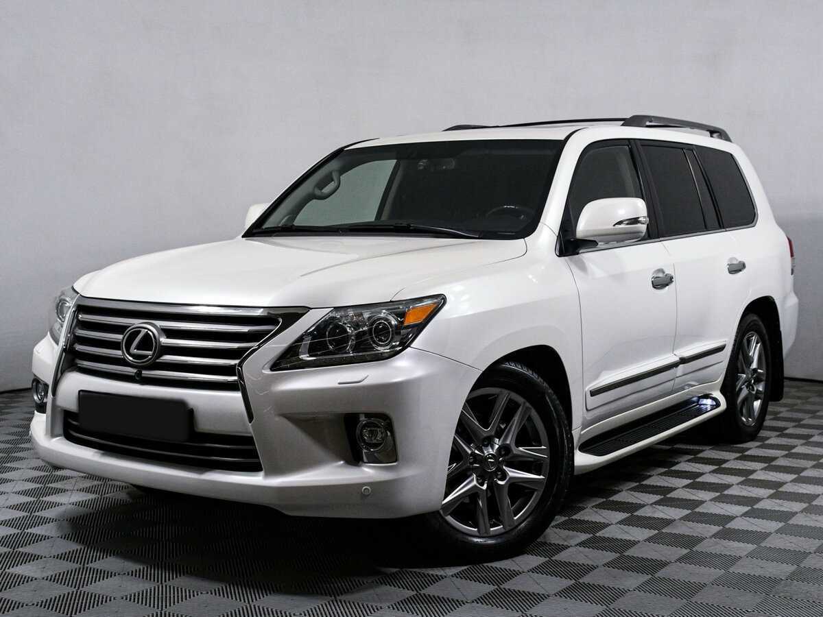 Lexus LX с пробегом — 2015 год. Фото: #0