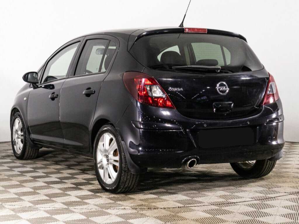 Opel Corsa с пробегом — 2011 год. Фото: #6