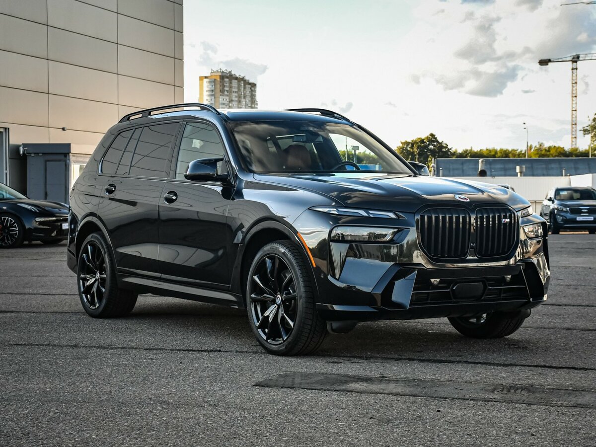 BMW X7 с пробегом — 2022 год. Фото: #2