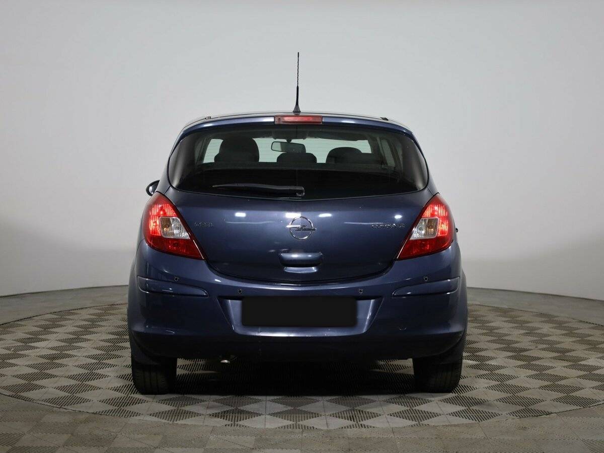 Opel Corsa с пробегом — 2007 год. Фото: #3