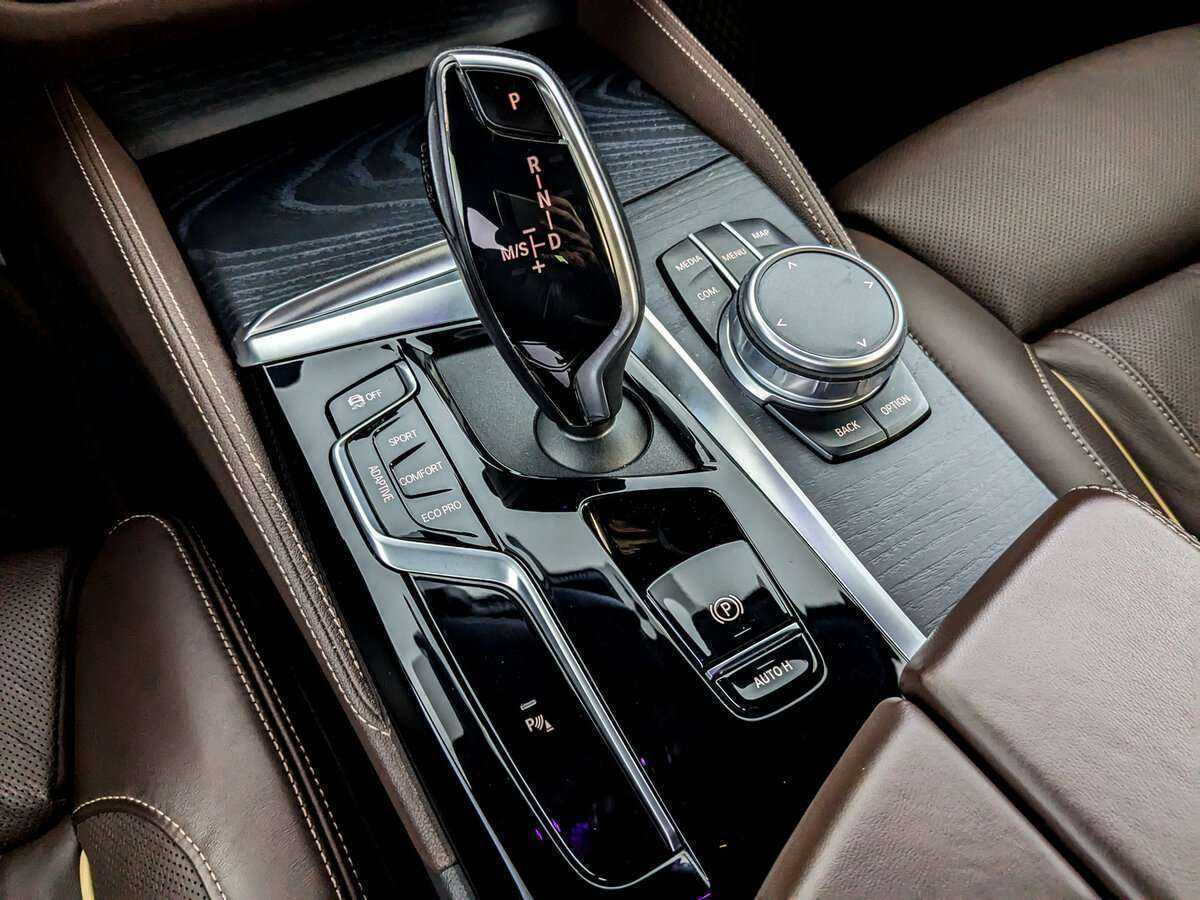 BMW 5 серии с пробегом — 2020 год. Фото: #22