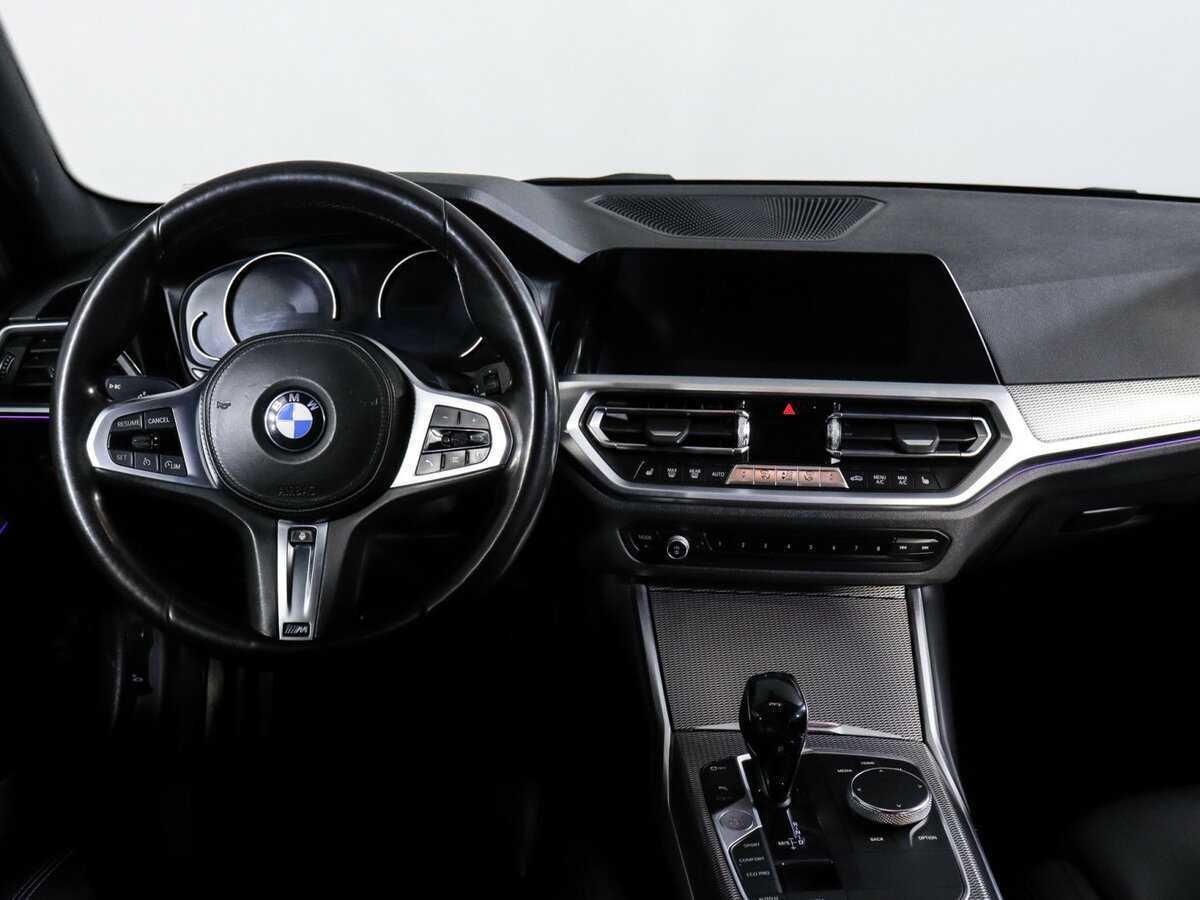 BMW 3 серии с пробегом — 2020 год. Фото: #8