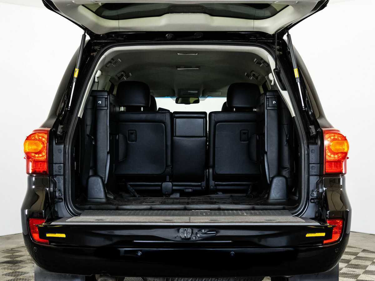 Toyota Land Cruiser с пробегом — 2012 год. Фото: #30