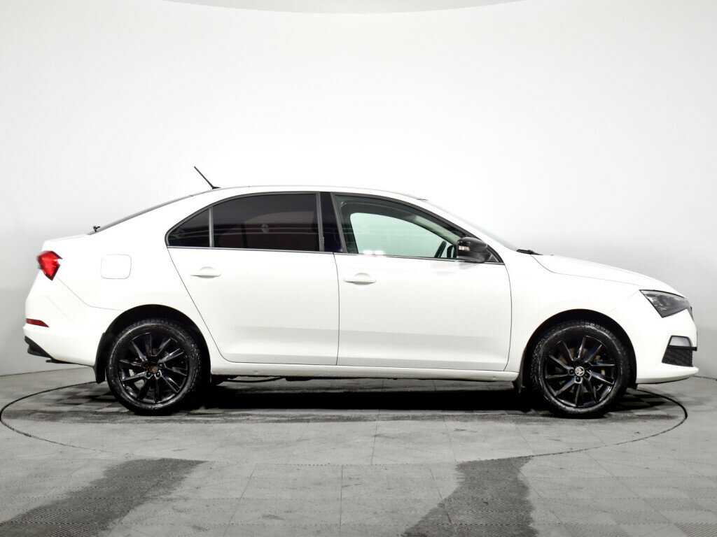 Skoda Rapid с пробегом — 2020 год. Фото: #3