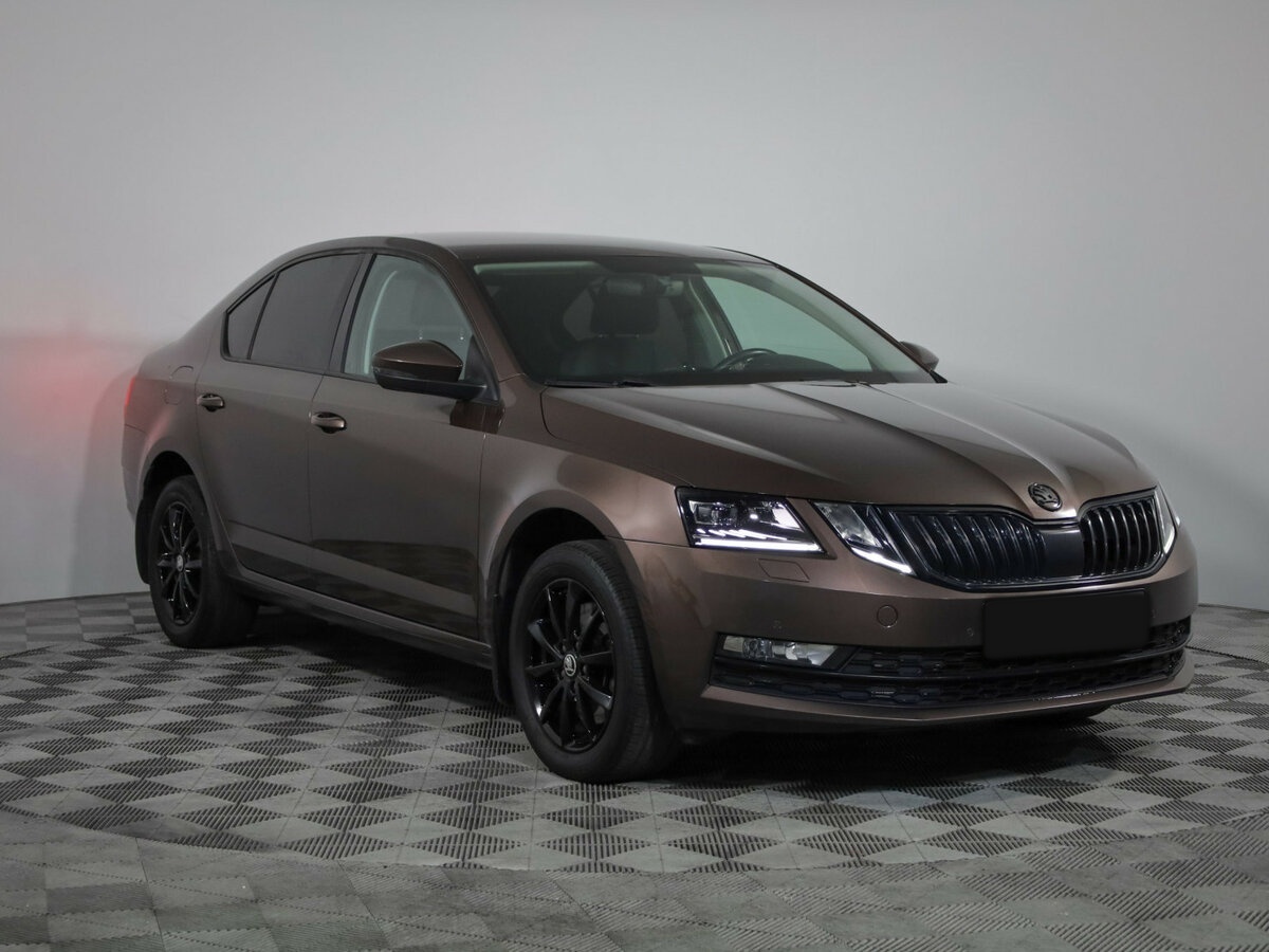 Skoda Octavia с пробегом — 2017 год. Фото: #2