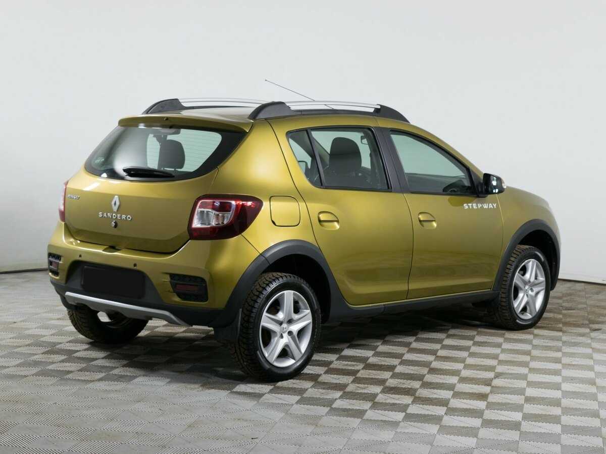 Renault Sandero с пробегом — 2017 год. Фото: #3