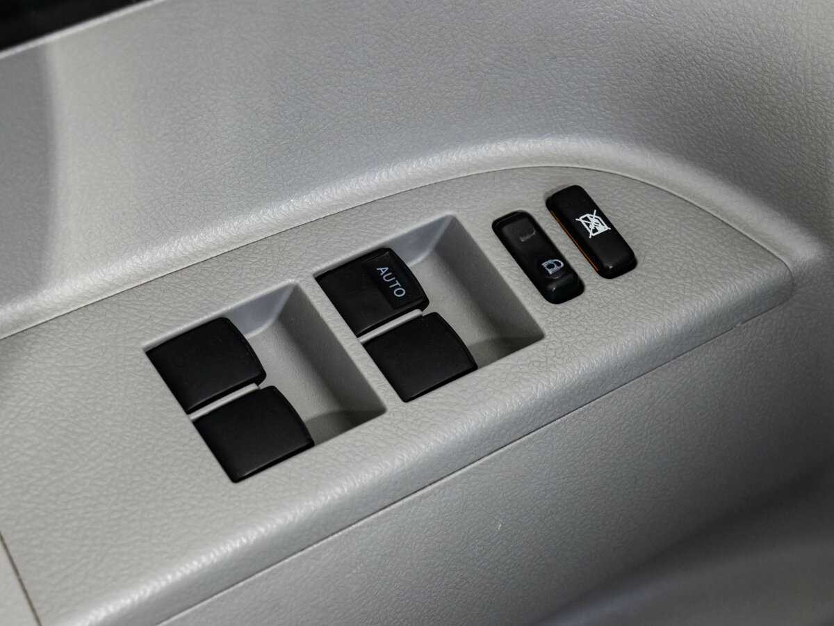 Toyota Highlander с пробегом — 2007 год. Фото: #15