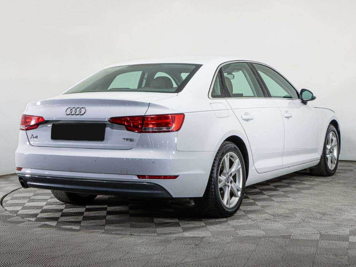Audi A4 с пробегом — 2015 год. Фото: #3
