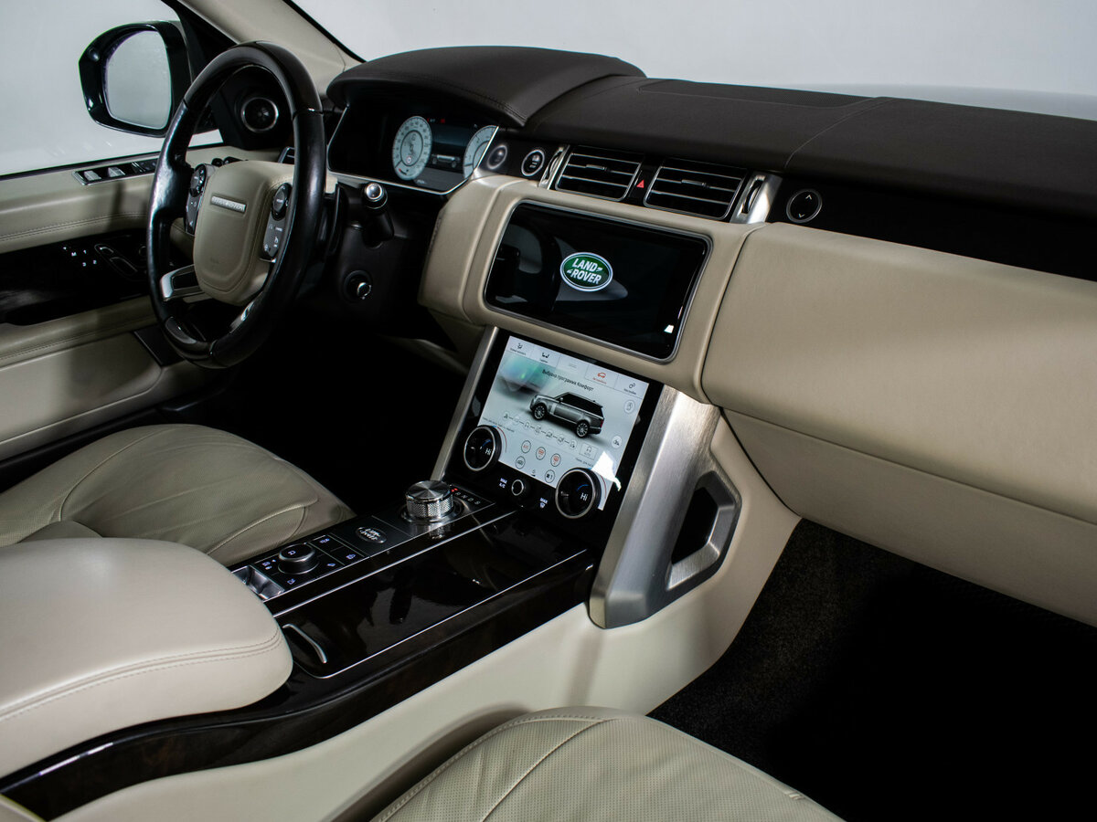 Land Rover Range Rover с пробегом — 2019 год. Фото: #11