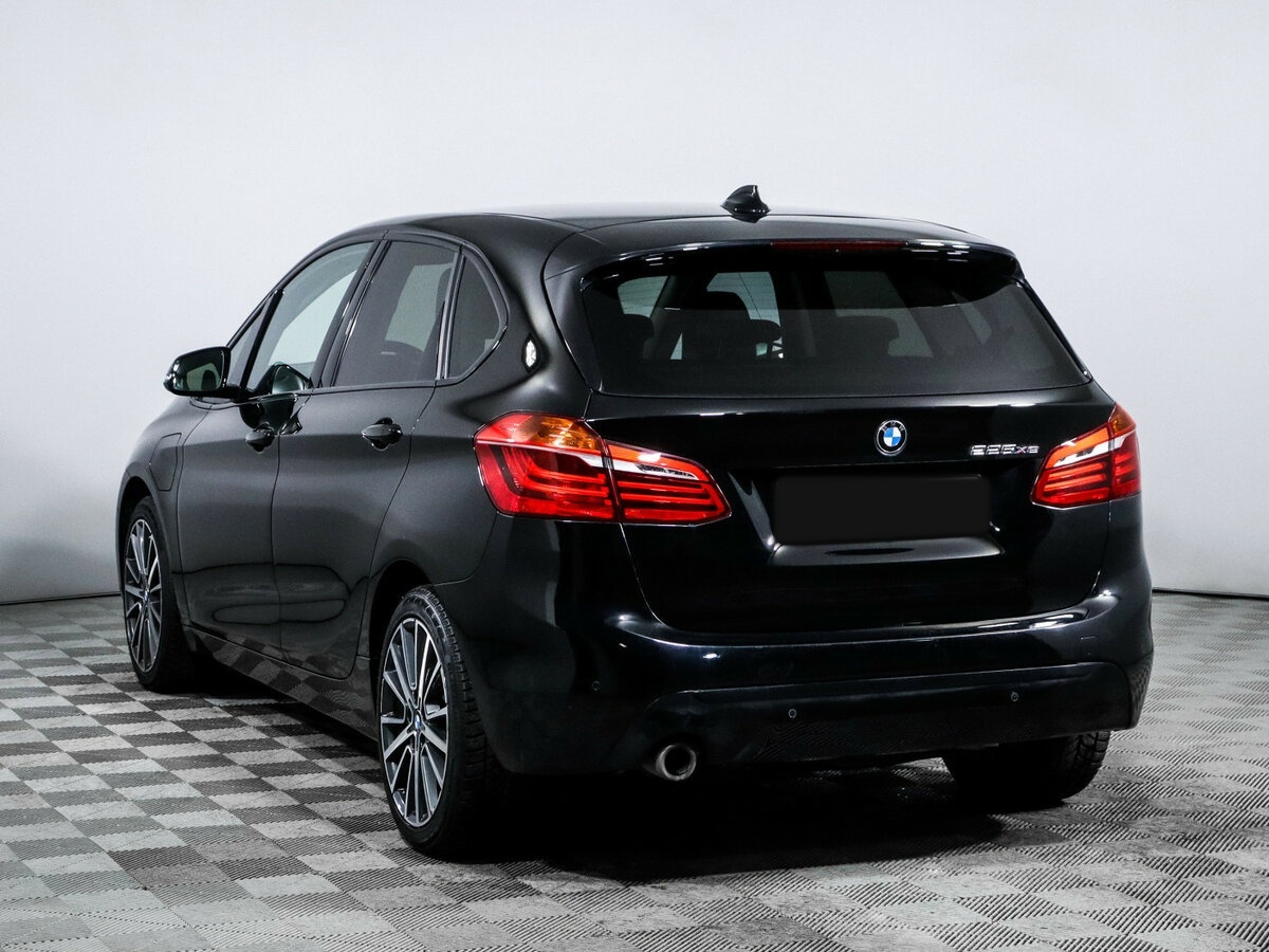 BMW 2 серии Active Tourer с пробегом — 2019 год. Фото: #5