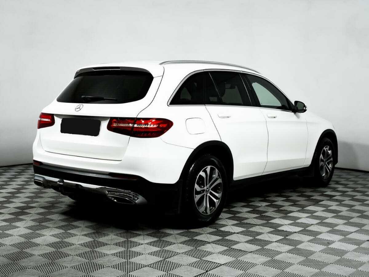 Mercedes-Benz GLC с пробегом — 2017 год. Фото: #3