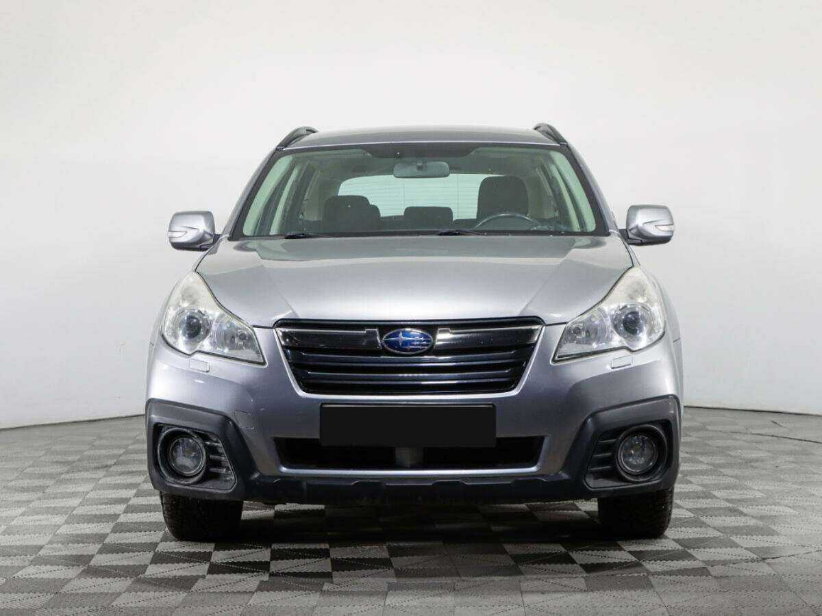 Subaru Legacy с пробегом — 2010 год. Фото: #1