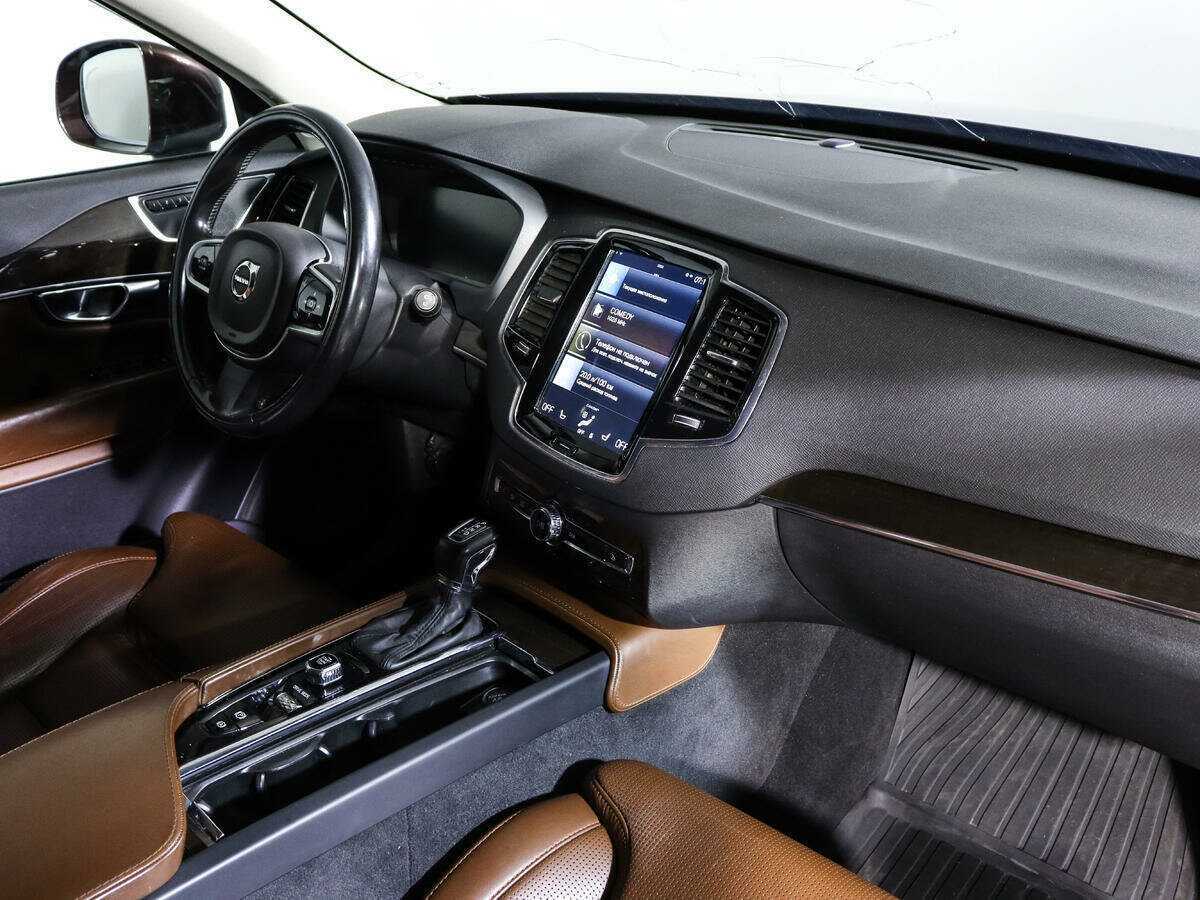 Volvo XC90 с пробегом — 2017 год. Фото: #8