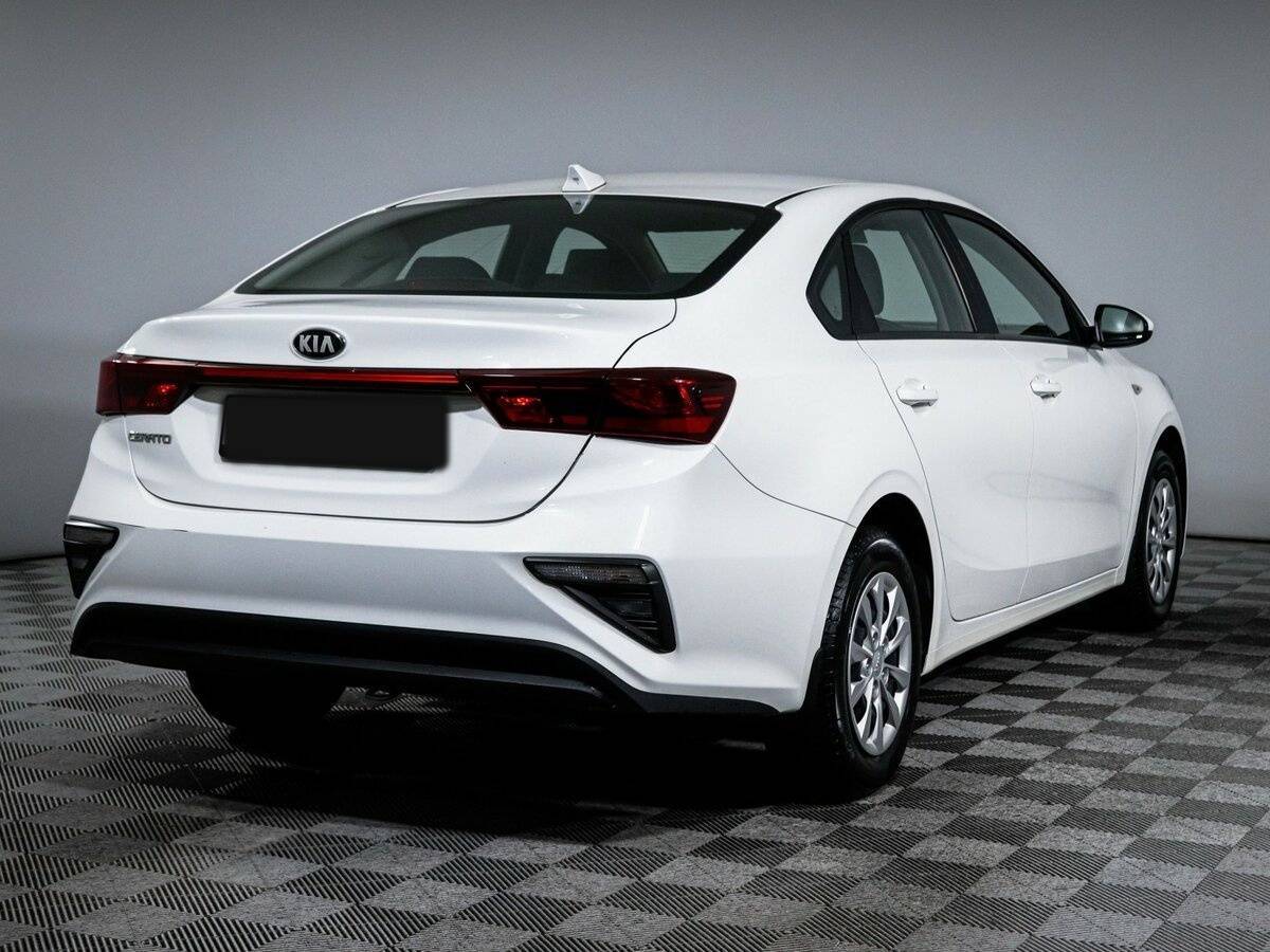 Kia Cerato с пробегом — 2020 год. Фото: #4