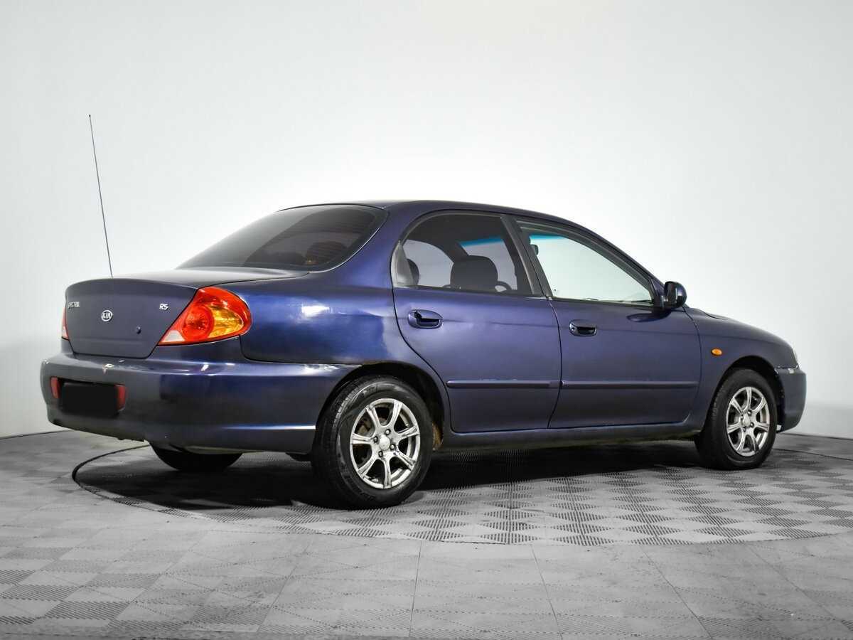 Kia Spectra с пробегом — 2004 год. Фото: #4