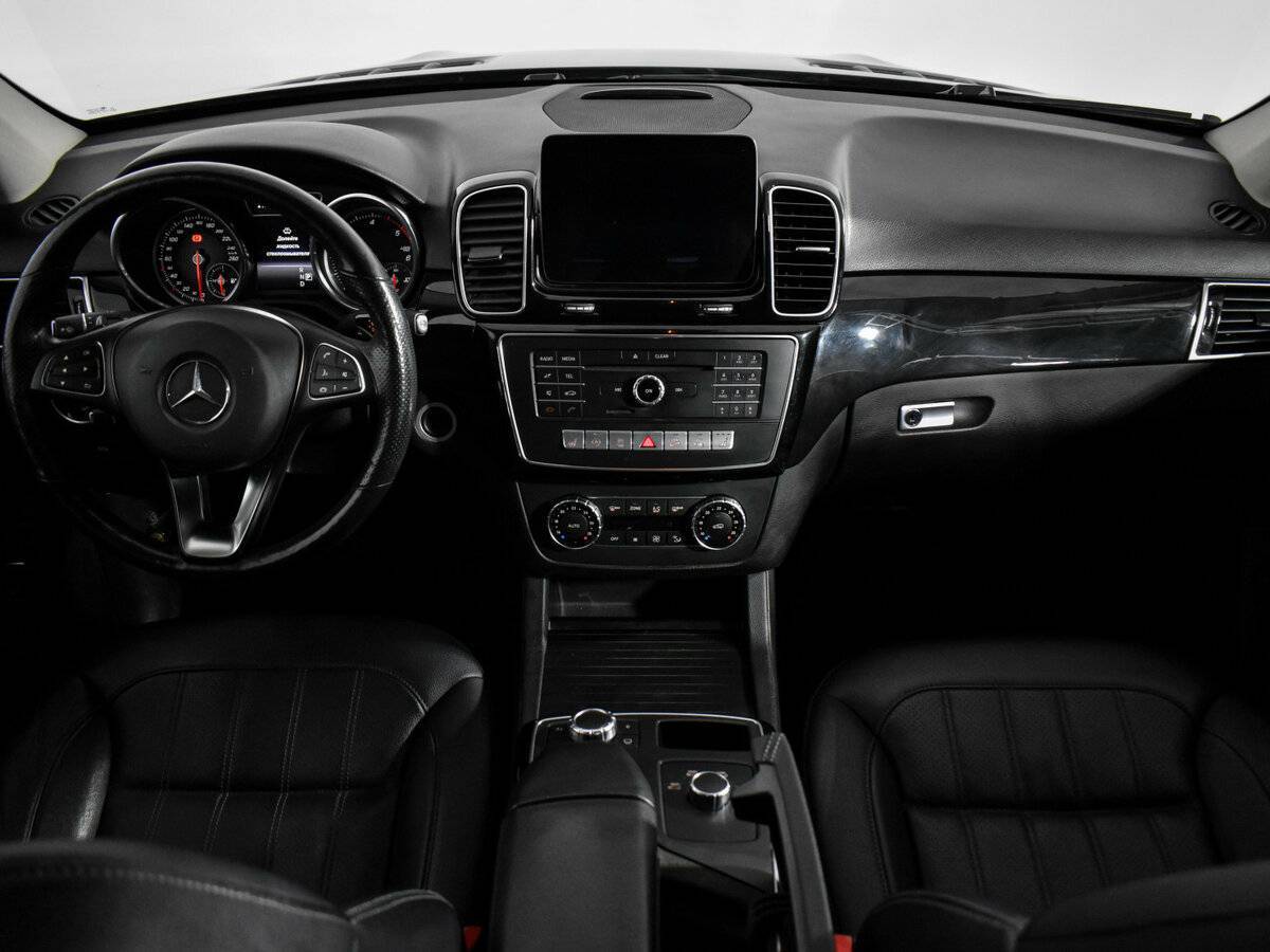Mercedes-Benz GLE с пробегом — 2016 год. Фото: #13