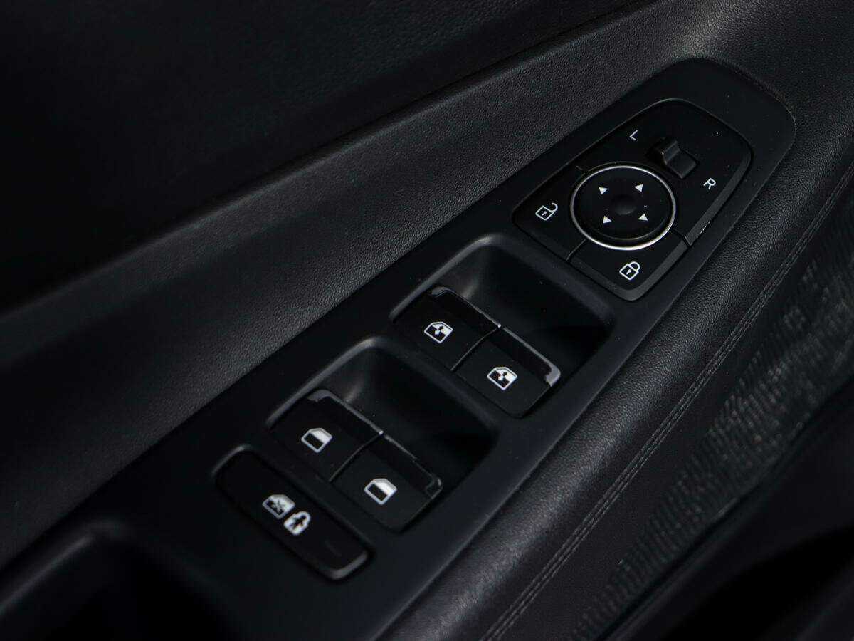 Hyundai Santa Fe с пробегом — 2021 год. Фото: #16