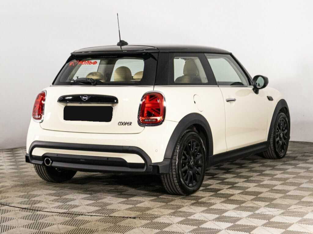 Mini Hatch с пробегом — 2021 год. Фото: #4