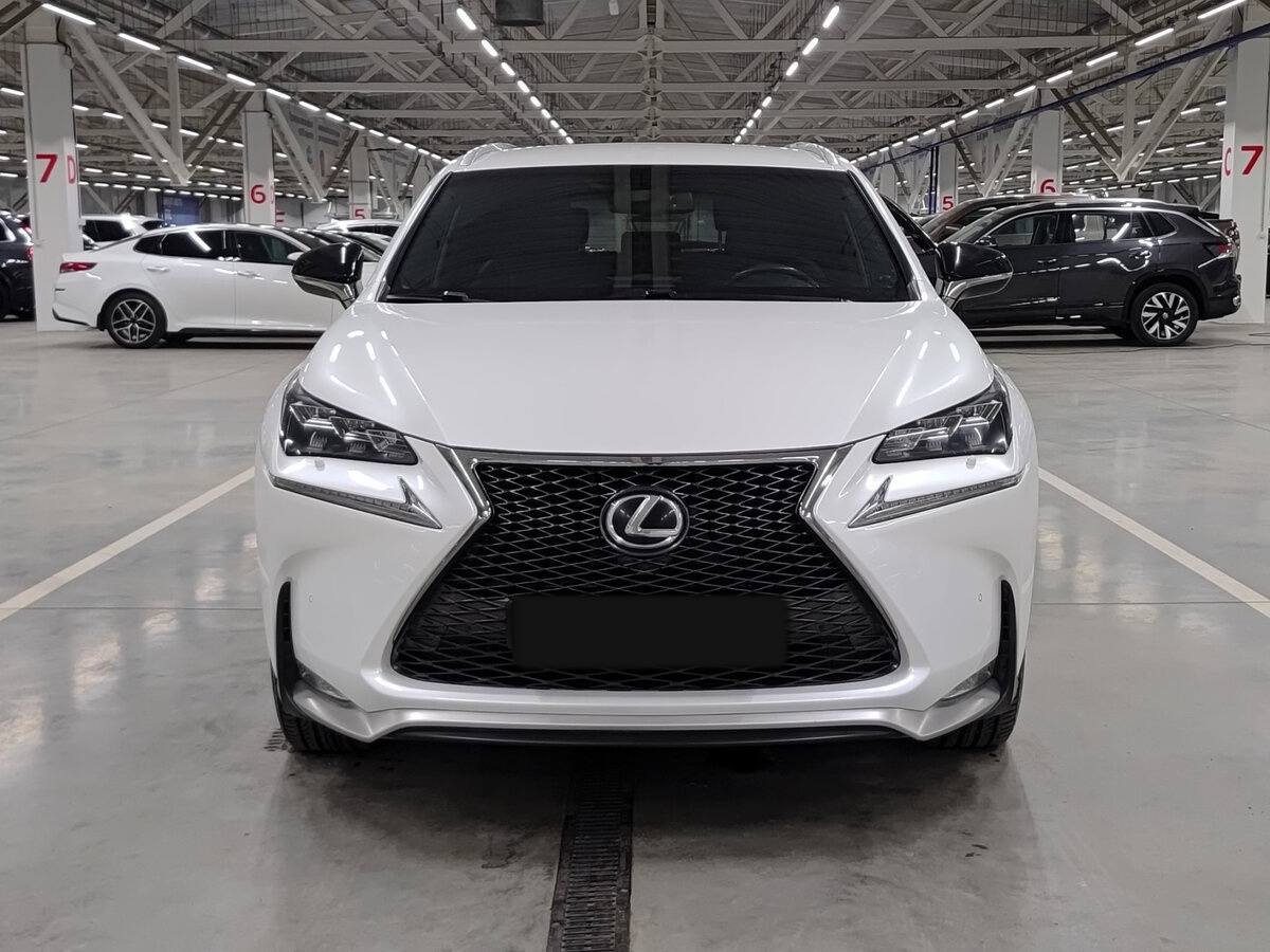Lexus NX с пробегом — 2014 год. Фото: #1