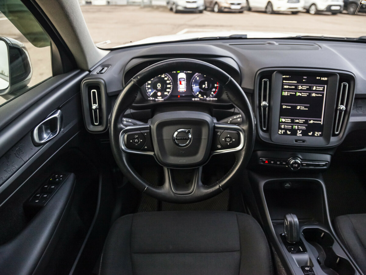 Volvo XC40 с пробегом — 2019 год. Фото: #13