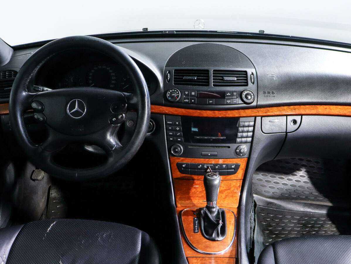 Mercedes-Benz E-Класс с пробегом — 2006 год. Фото: #9