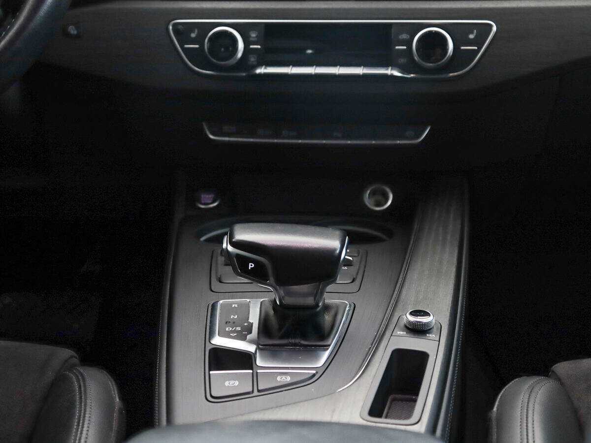 Audi A4 с пробегом — 2019 год. Фото: #13