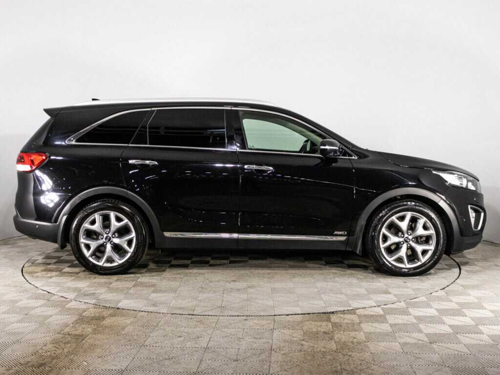 Kia Sorento с пробегом — 2016 год. Фото: #3