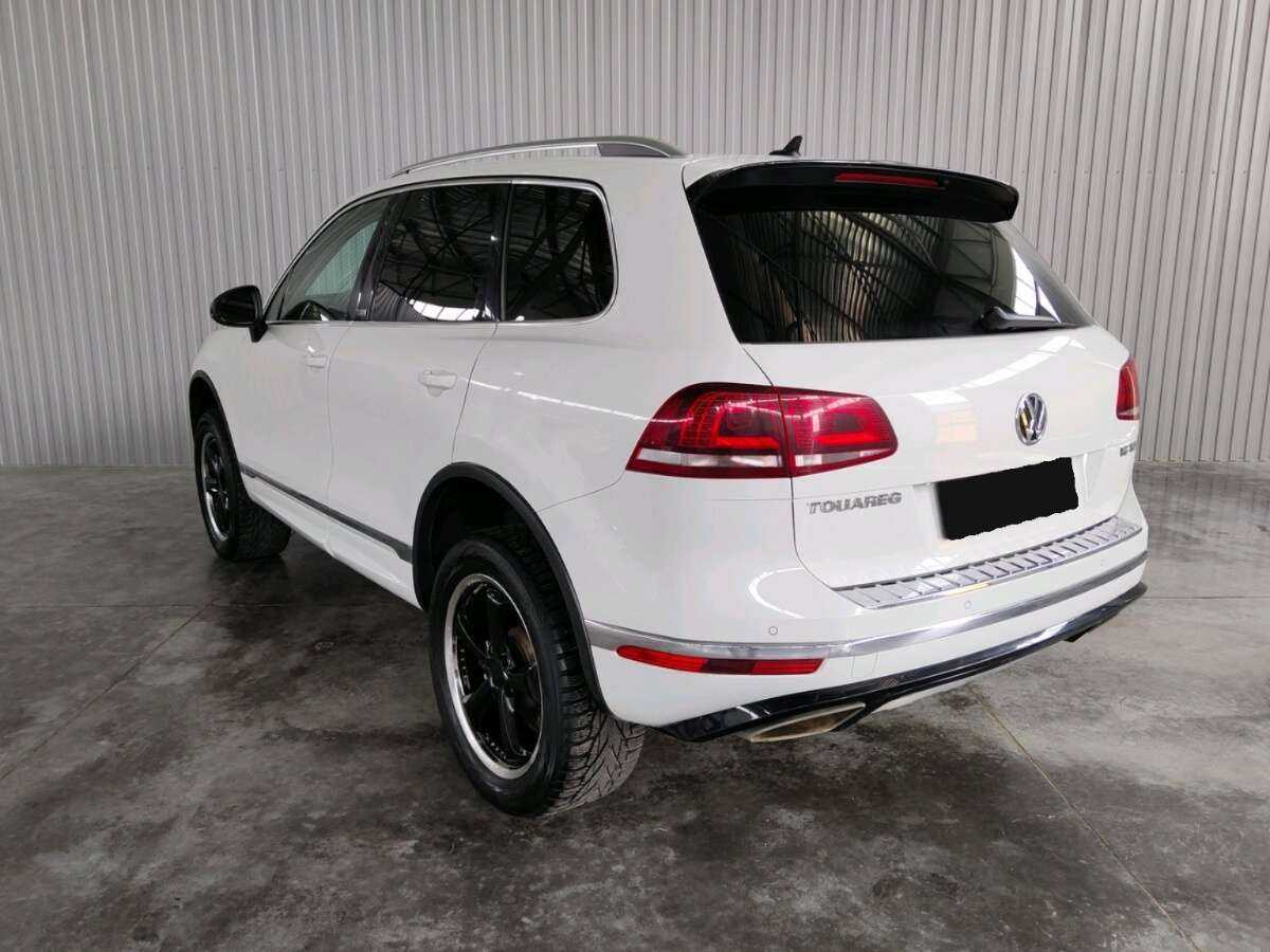 Volkswagen Touareg с пробегом — 2018 год. Фото: #6
