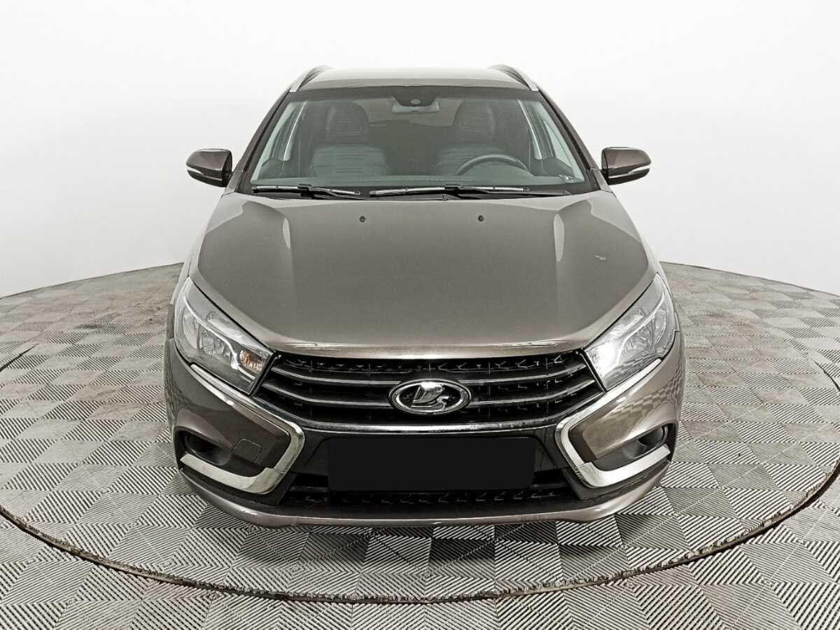 Lada (ВАЗ) Vesta с пробегом — 2021 год. Фото: #1