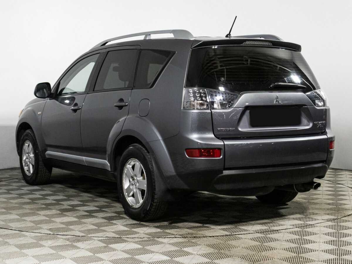 Mitsubishi Outlander с пробегом — 2008 год. Фото: #6