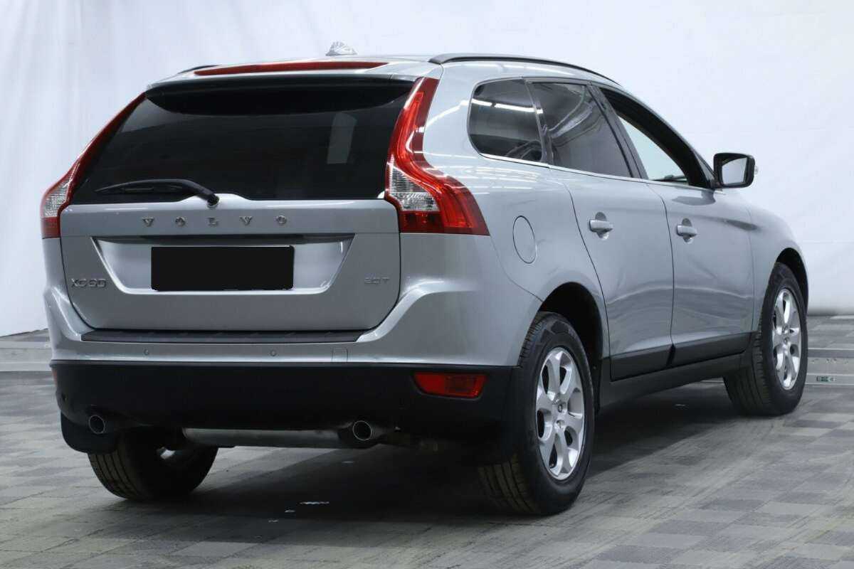Volvo XC60 с пробегом — 2011 год. Фото: #3